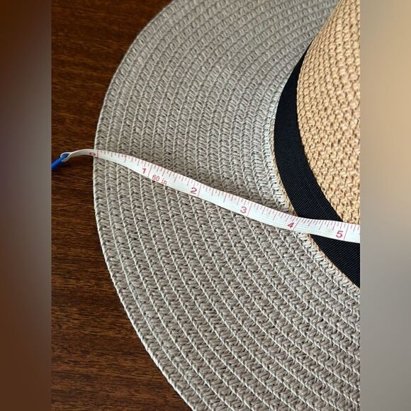 Wide brim hat - Picture 7 of 8